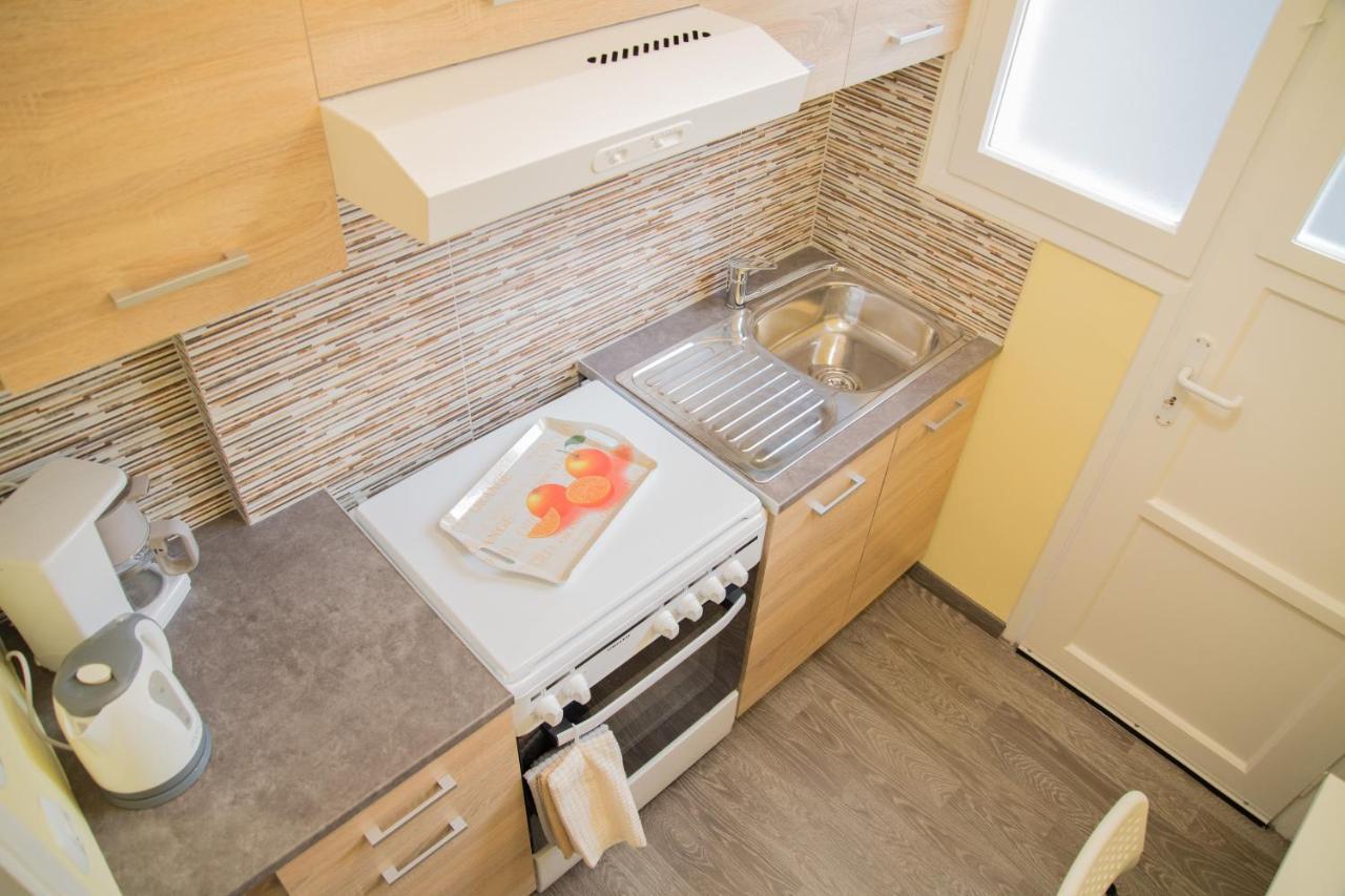 Appartamento Cozy Renovated Flat In Koukaki Atene Esterno foto