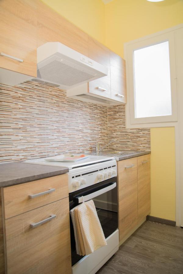 Appartamento Cozy Renovated Flat In Koukaki Atene Esterno foto
